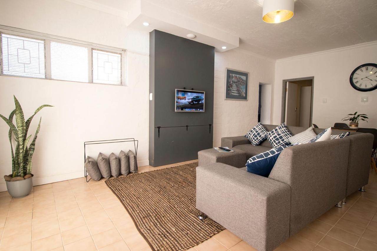 16 St Johns - Apartment ميناء شيبستون المظهر الخارجي الصورة