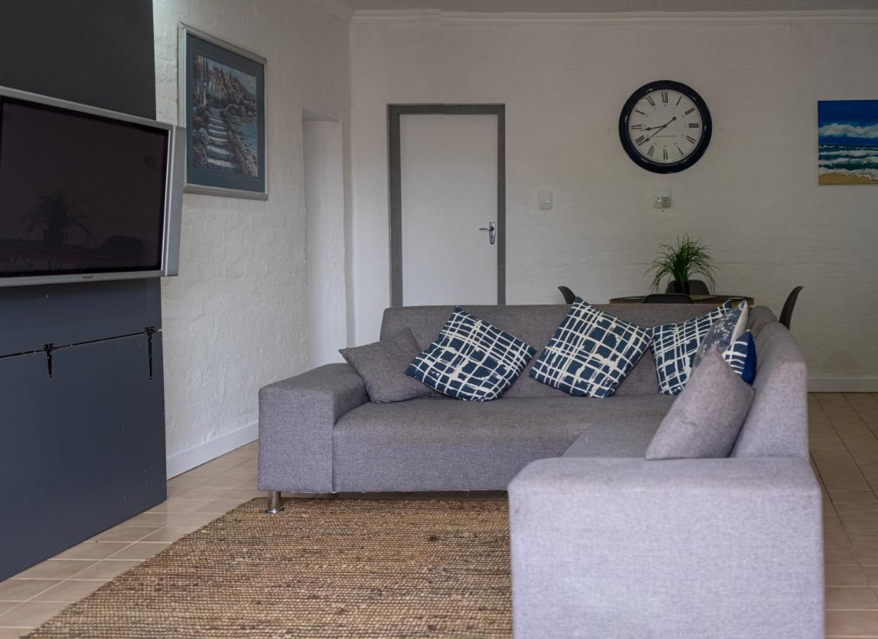16 St Johns - Apartment ميناء شيبستون المظهر الخارجي الصورة